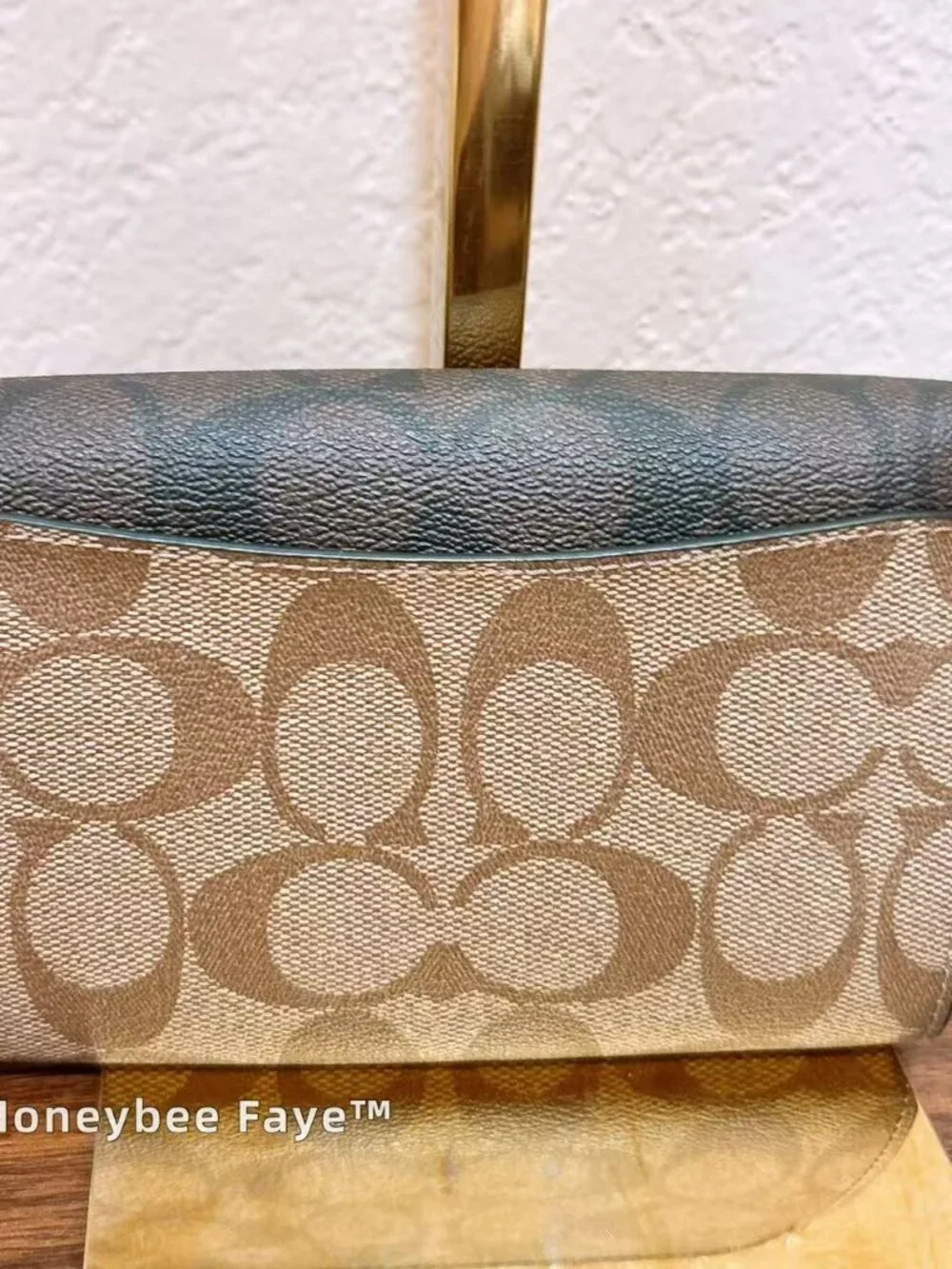 NWT Coach Kleo Wallet In Signature C6897 Khaki Brown
